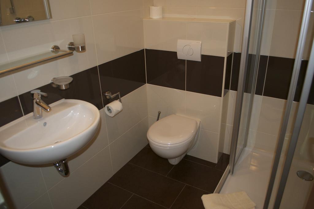 Gasthof & Pension Zum Himmel Rubenow Room photo